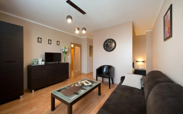 B2B Apartments