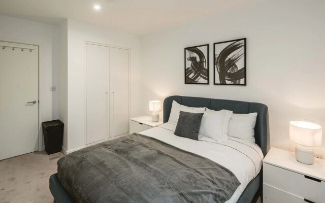 Stunning 3-bed Apartment in London