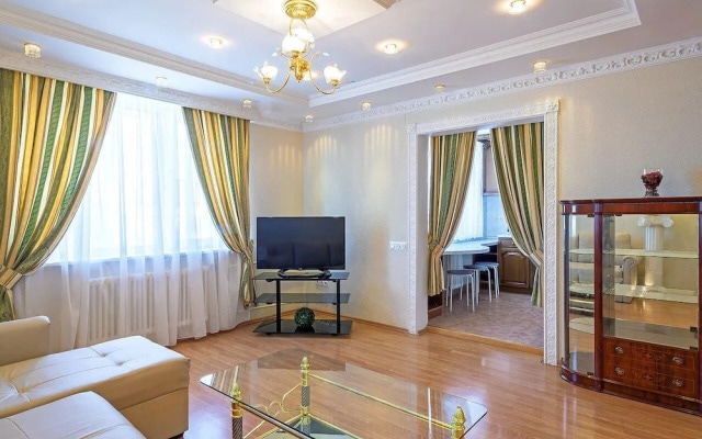 Lux Apartments Bolshaya Spasskaya