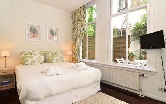 Quartier Latin Apartment