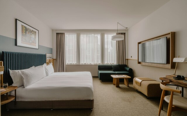 Club Quarters Hotel, St. Paul's