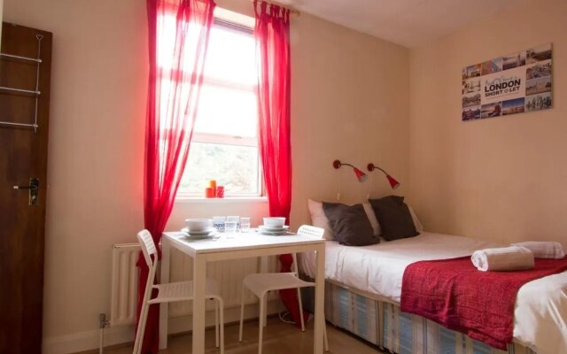 Hotel 1 Bedroom Apartment No.7
