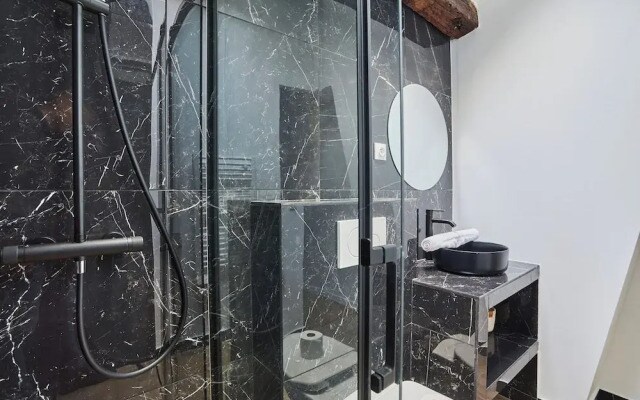 Apartment AC 2 Bedrooms Le Marais Beaubourg