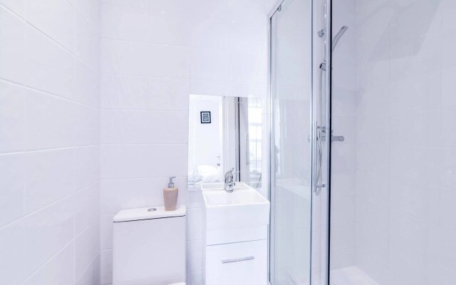 Fantastic Rooms in a Serviced Flat