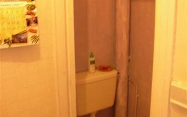 Bed And Breakfast Buttes Chaumont 2