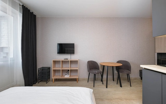 ДОМАНТ Романова, 60