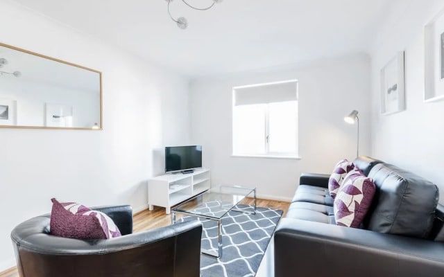 Roomspace Apartments - Regents Court