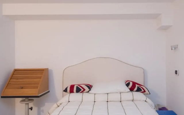 Rsh Pantheon Luxury Hi Tech Apartment