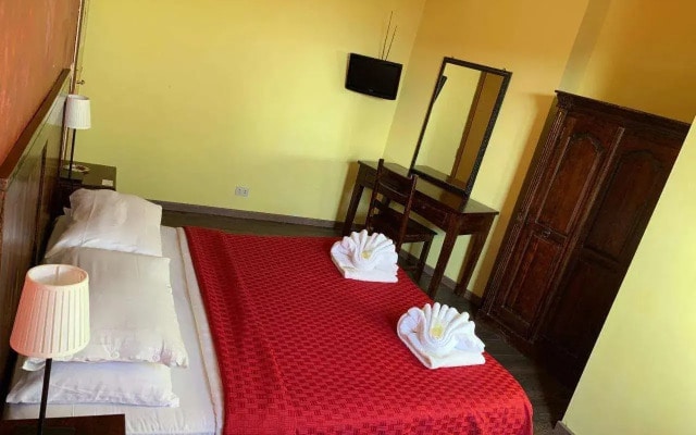 Amico Hotel