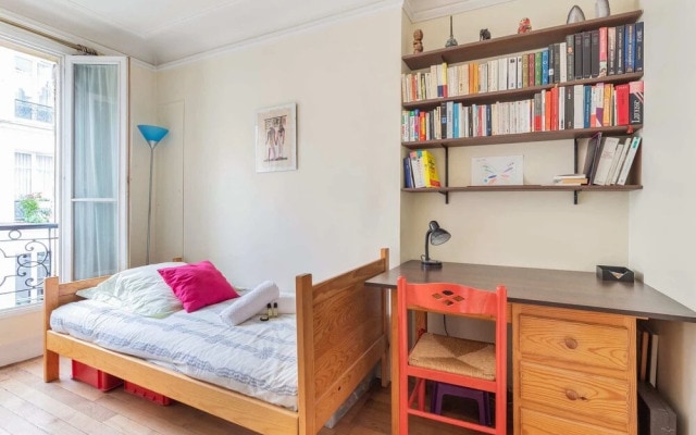 Charming Apartment in the 18th Arrondissement