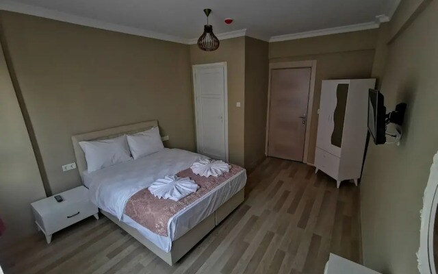 Kizil Elma Hotel