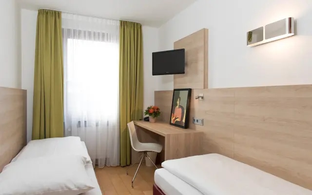 Hotel Amba