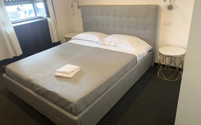 Lungotevere Collection Suite