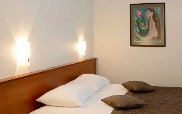 Отель Art City Inn Vilnius