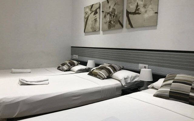 LM Rooms Opera
