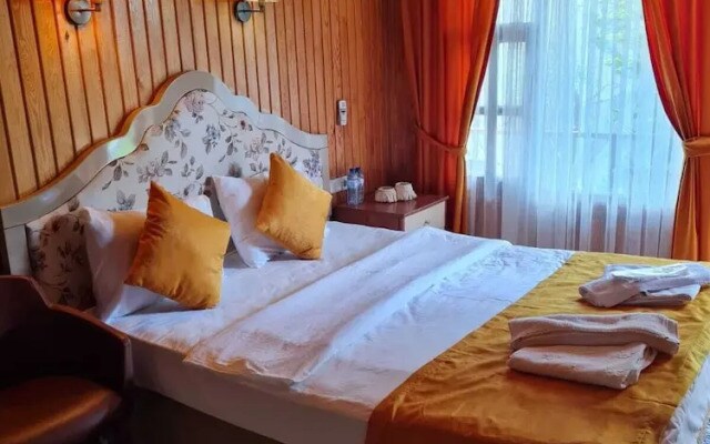 İpek Koza Motel