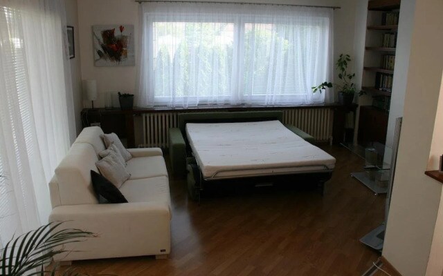 Holekova Praha-Klánovice