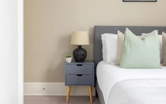 Amazing Flat in Battersea