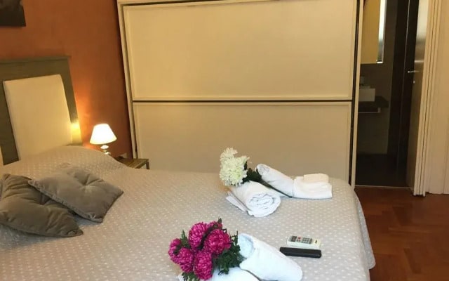 Elizabeth Rooms