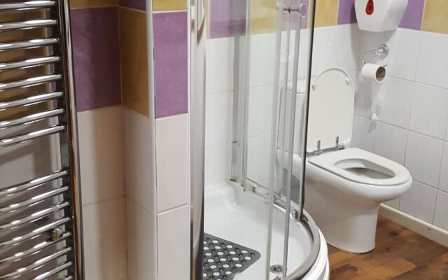 Anfield Road Euro Hostel