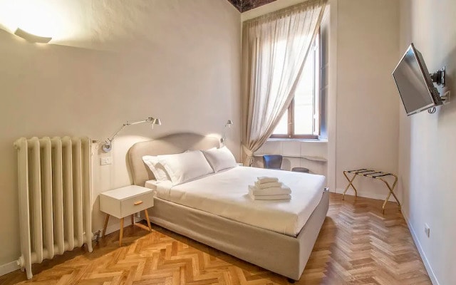 Terrace Pantheon Relais