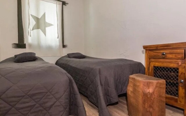 Holiday Home Kivipirtti