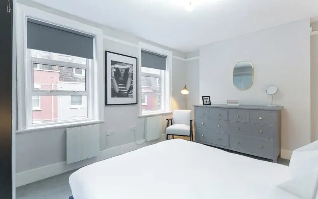 Urban Chic - Bond Street