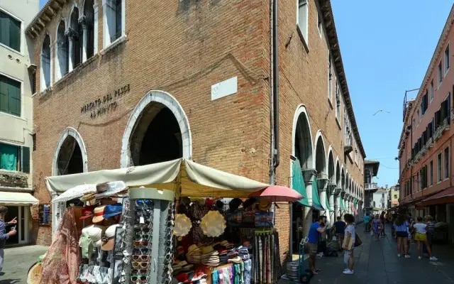 STUA Rialto-Market