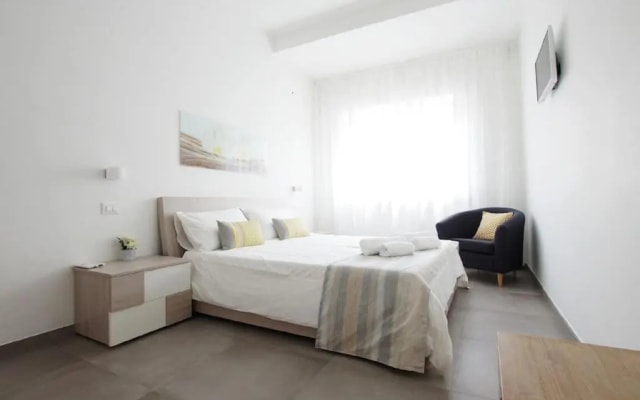 Franca's Home