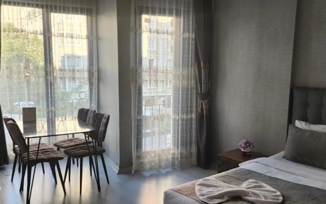 Taksim Royal Suites