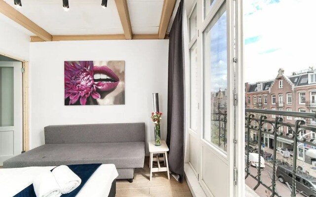 Zeeburg Flower Apartment