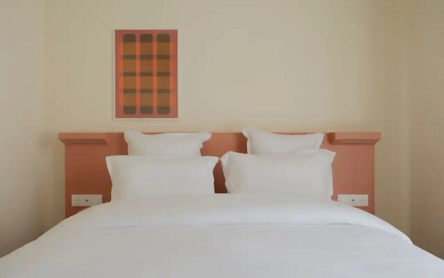 Edgar Suites - Église