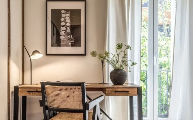 Uzer - 2 Bedrooms in Recoletos