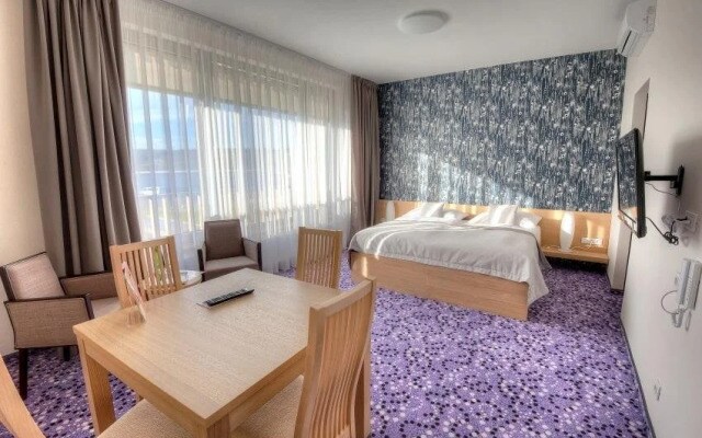 Hotel Vinice Hnanice