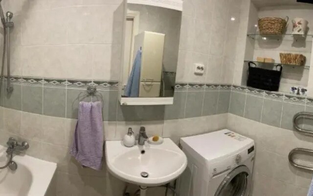 Spacious 3 bedroom apartment in great location