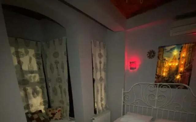 No 34 Hotel