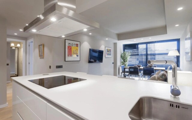 Luxury II in Madrid with 2 bedrooms and 2 bathrooms