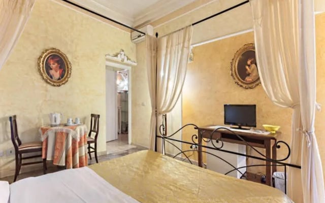 Baylon Suites