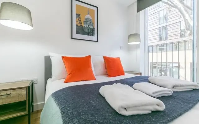 New Stylish 2 Bedroom Flat With Balcony Shoreditch