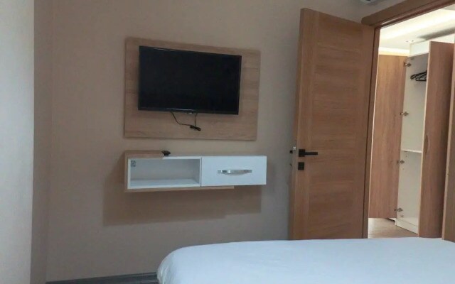 Solo Suites Hotel