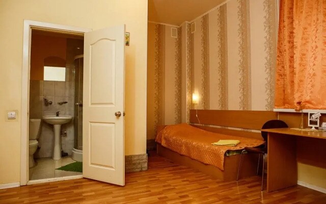 Меблированные комнаты Inn Fontannaya