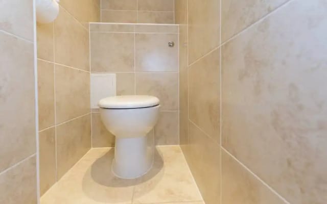 Spacious 2 Bed Flat by Hyde Park
