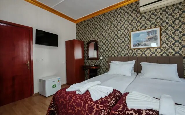Sirkeci Emek Hotel