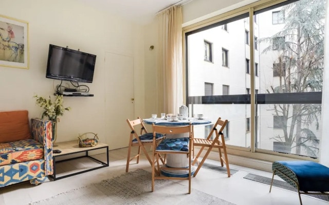 Foch - Champs Elysées, 60m2 Suites in Paris