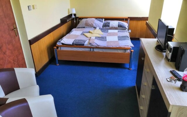 Hostel Damiell