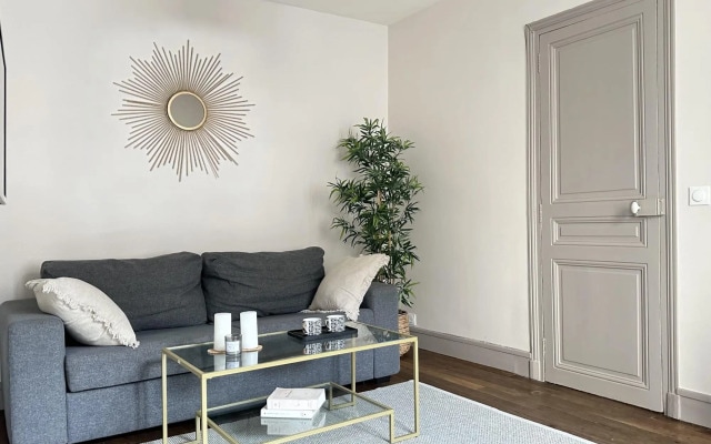 B 2065 - Arc de Triomphe - Appartement familial