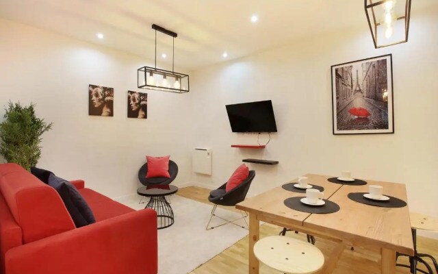 Tracy apartment