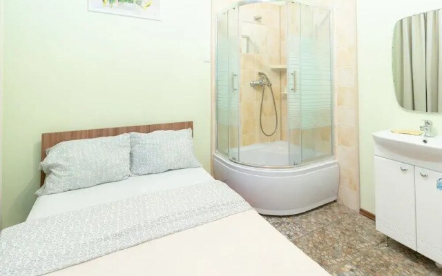 6 Rooms Mini-Hotel - Hostel