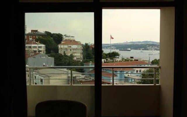 Cihangir Ceylan Suite
