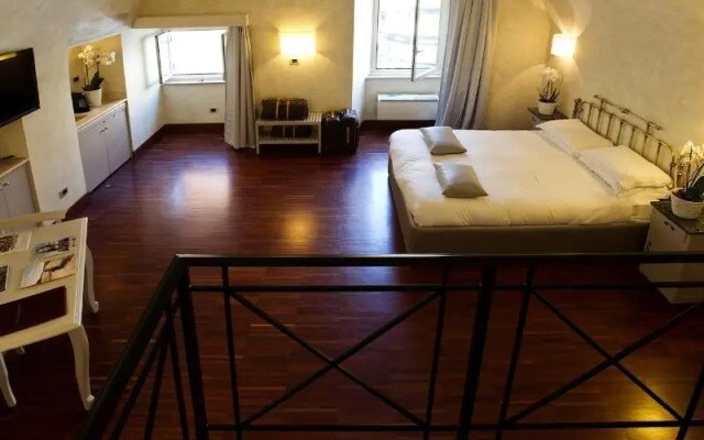 Teichner Suite